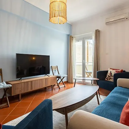 Charming Seaside Retreat In The Heart Of Corinto