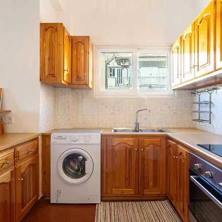 Сasa de vacaciones Charming Seaside Retreat In The Heart Of