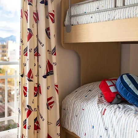 Сasa de vacaciones Charming Seaside Retreat In The Heart Of